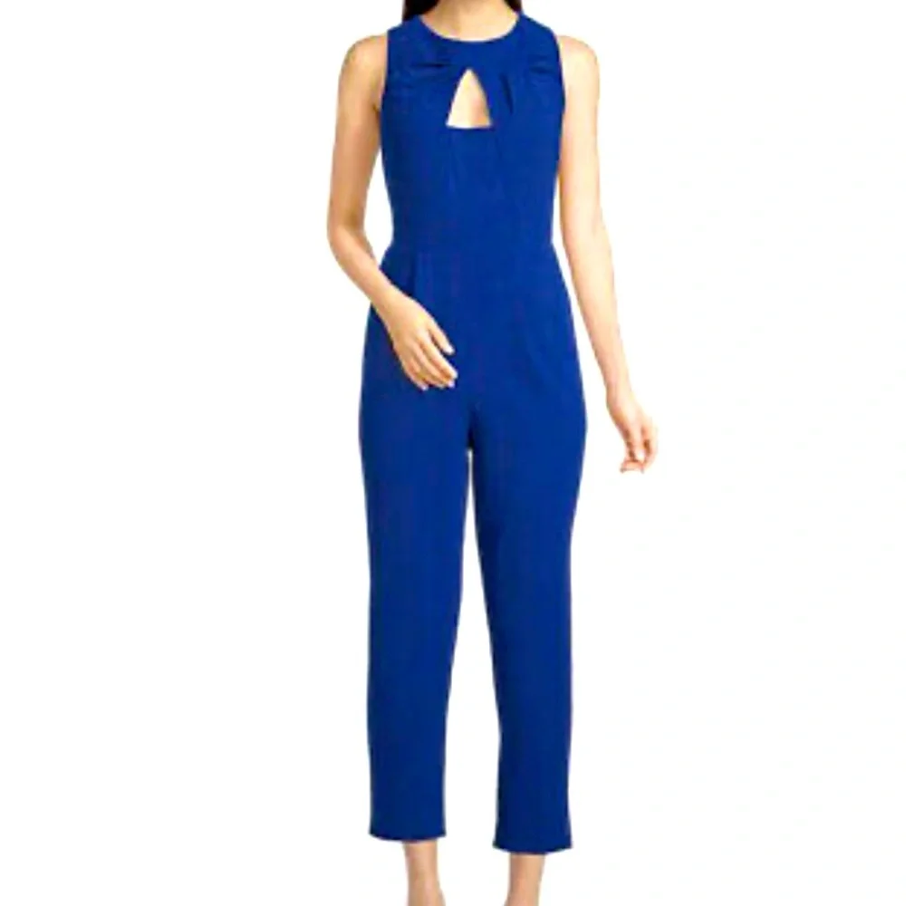 CALVIN KLEIN Keyhole Jumpsuit - Picture 1 of 3